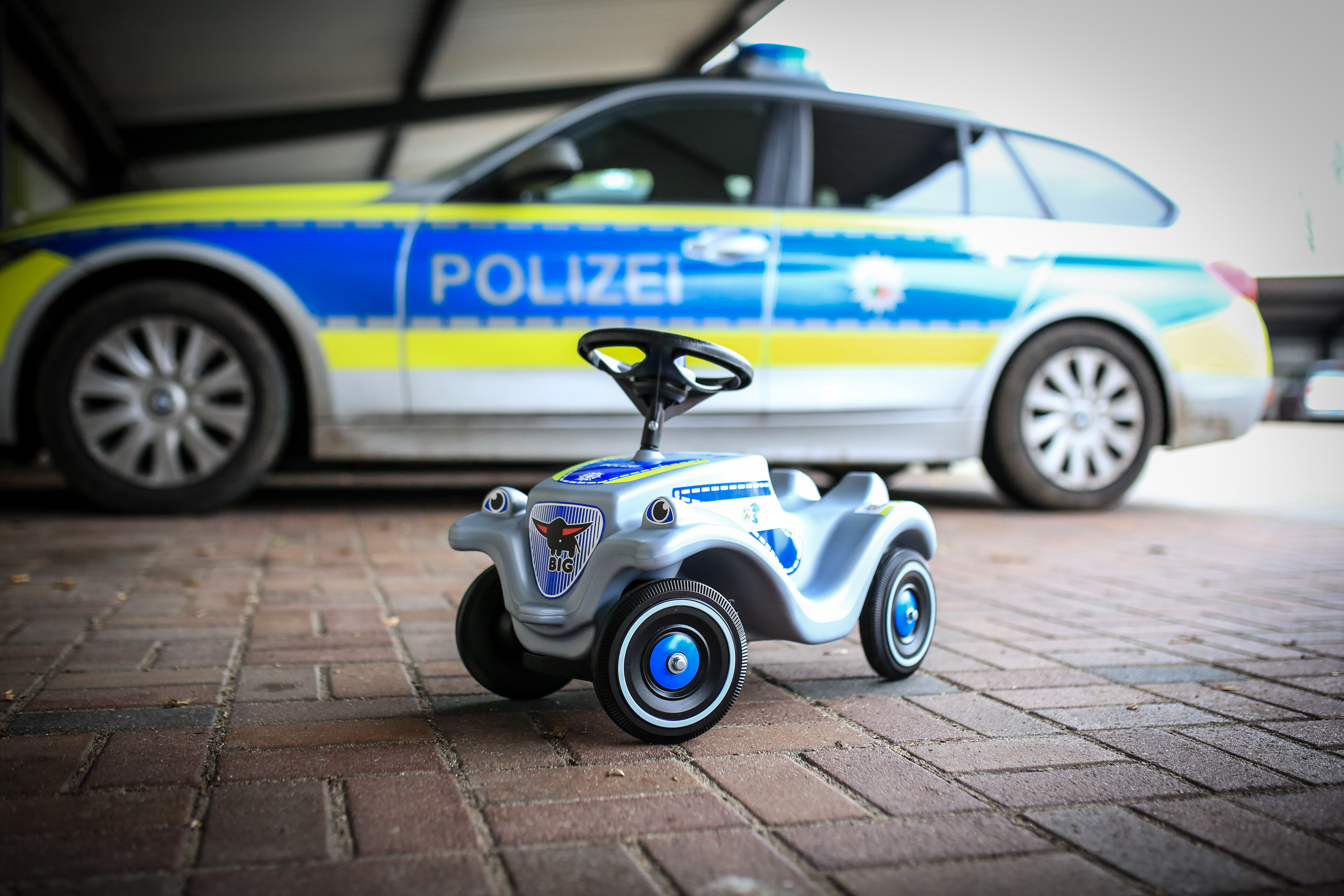 Bobby Car Polizei Wesel